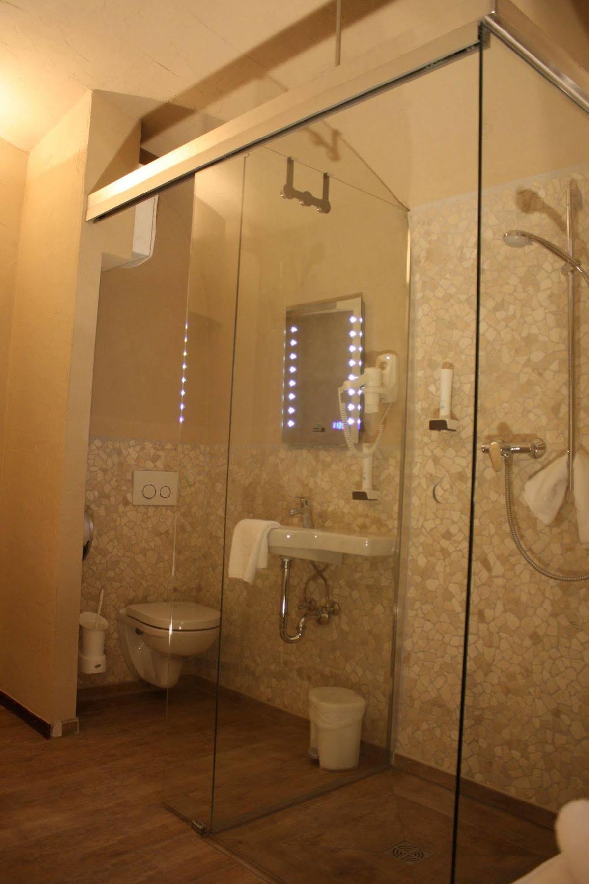 Knast-Hotel Fronfeste Amberg Ngoại thất bức ảnh