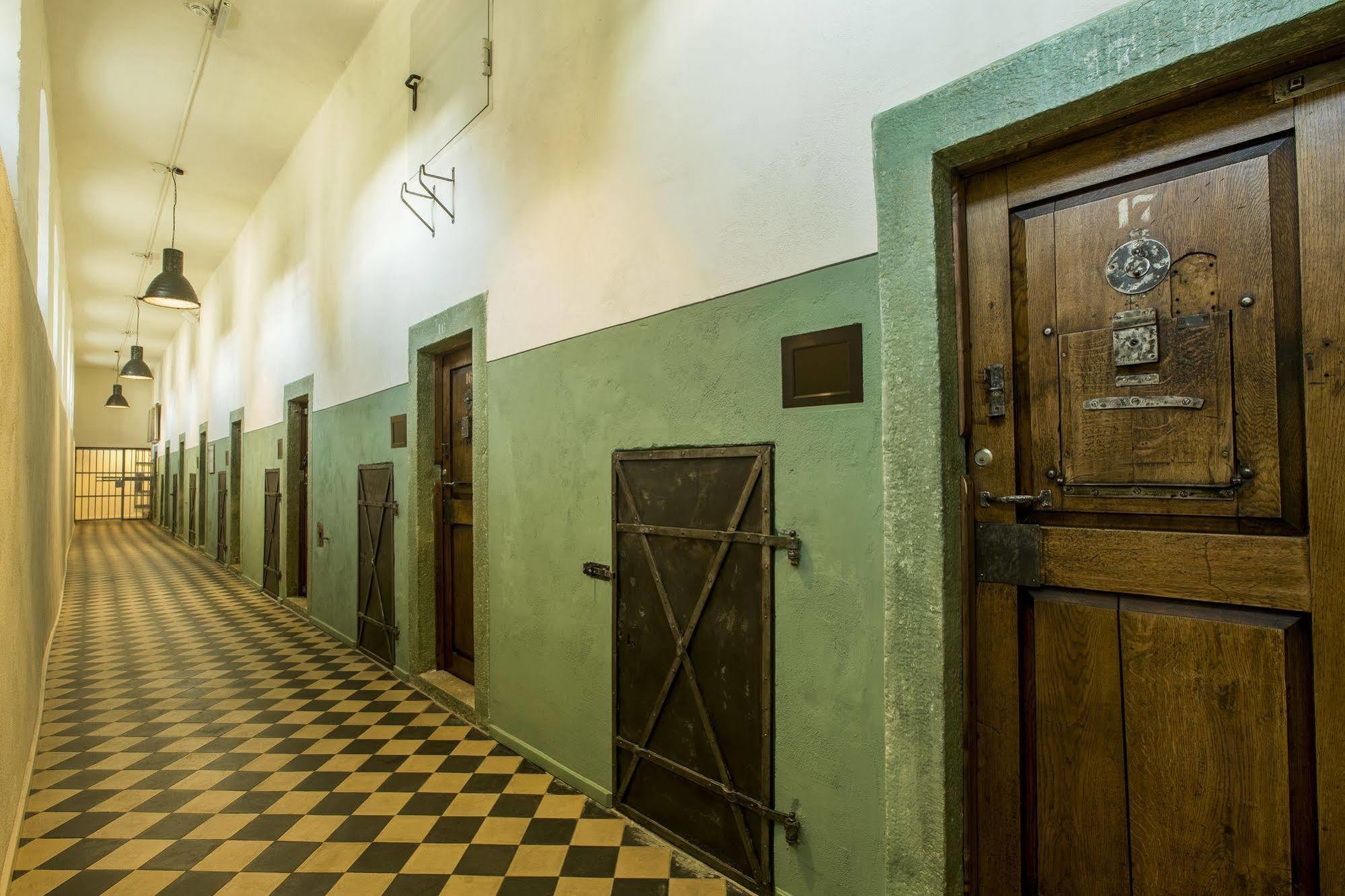 Knast-Hotel Fronfeste Amberg Ngoại thất bức ảnh